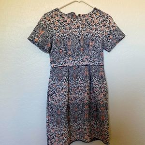 Short Sleeve Dress with Detail